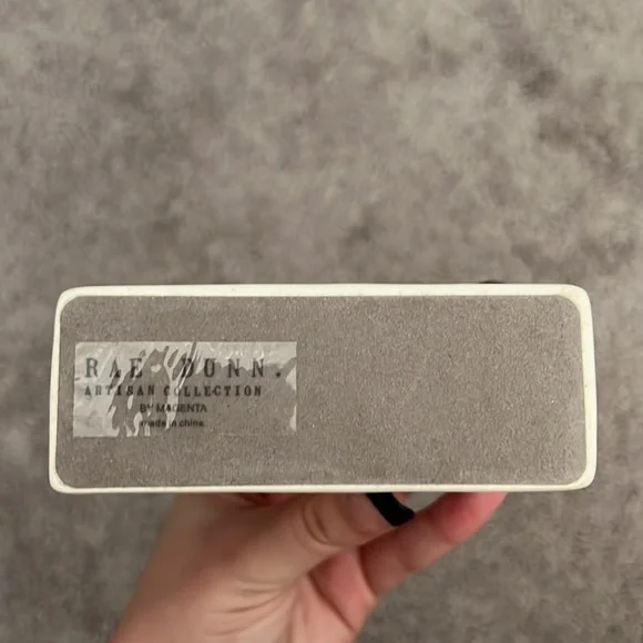 Rae Dunn Eyelash block - Picture 2 of 3